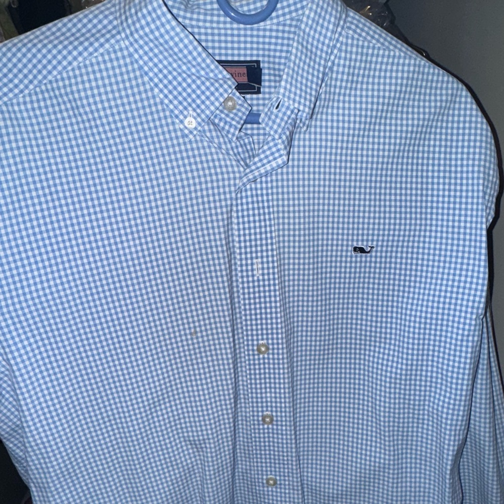 Vineyard Vines Button down light blue